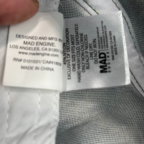 Mad Engine Smokey The Bear Fuzzy Fleece Strapback Hat NWD Green Aztec - Picture 8 of 9